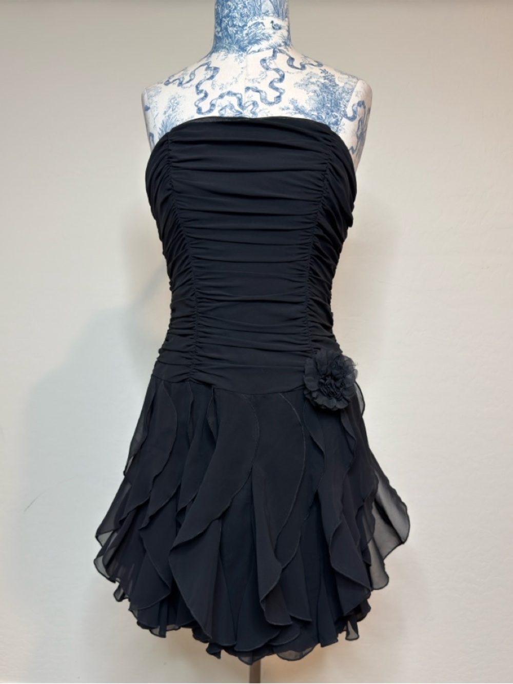 2000s Strapless Black Ruffled Chiffon Dress